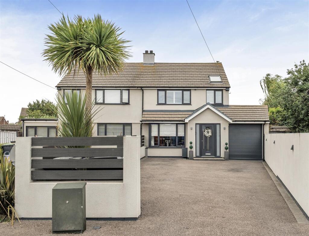 Main image of property: Gilwell Close, Bedford