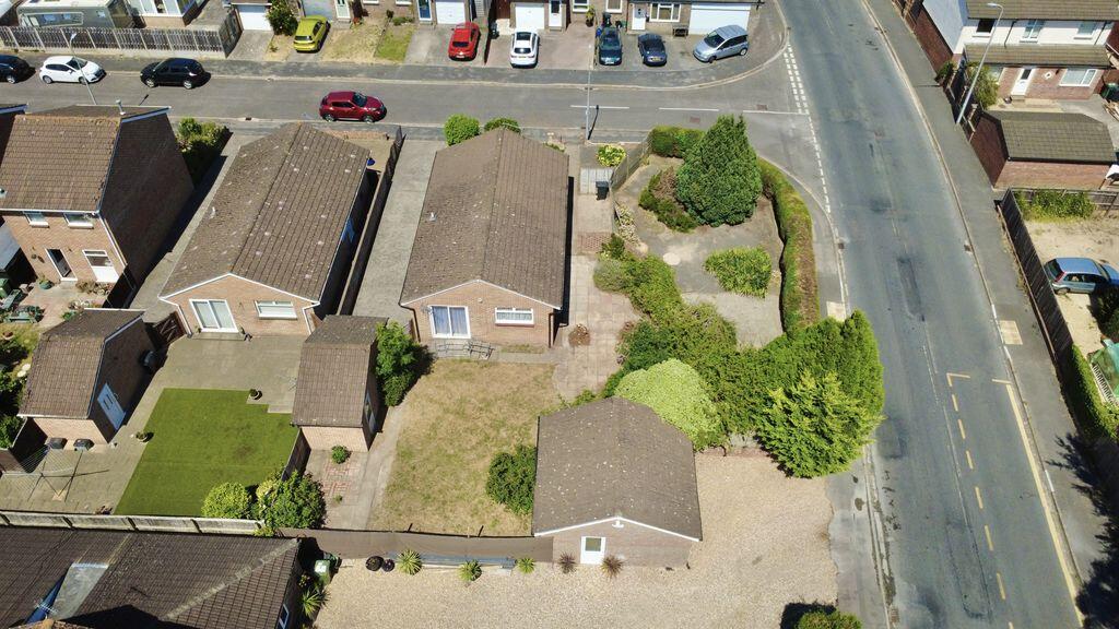 Abbots Close, Worle - LARGE CORNER PLOT & POTENTIAL - View 4