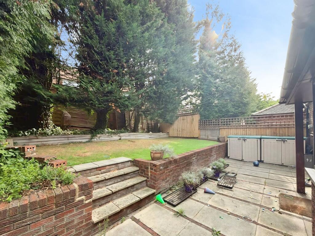 House in London - More