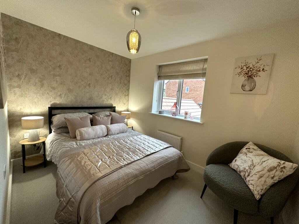 Apartment in Northampton, North Northamptonshire - View 5