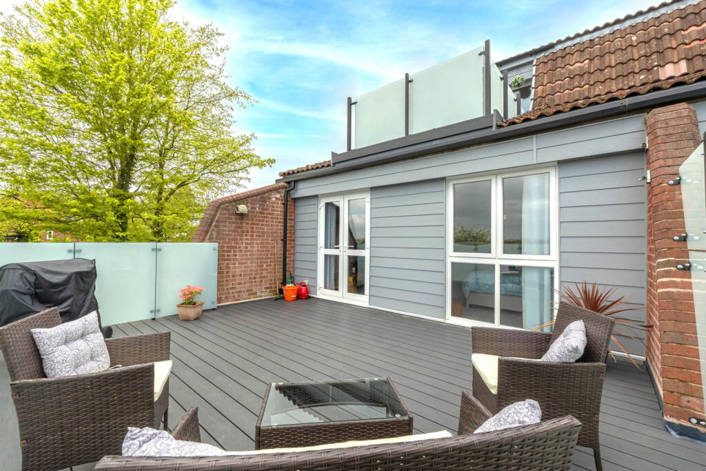 Additional image 18 of 105 High Trees Close, Redditch, B98 7XL