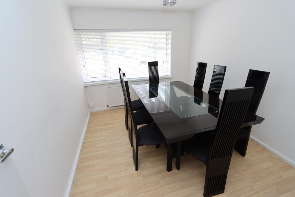 House in North Tyneside, Monkseaton - More