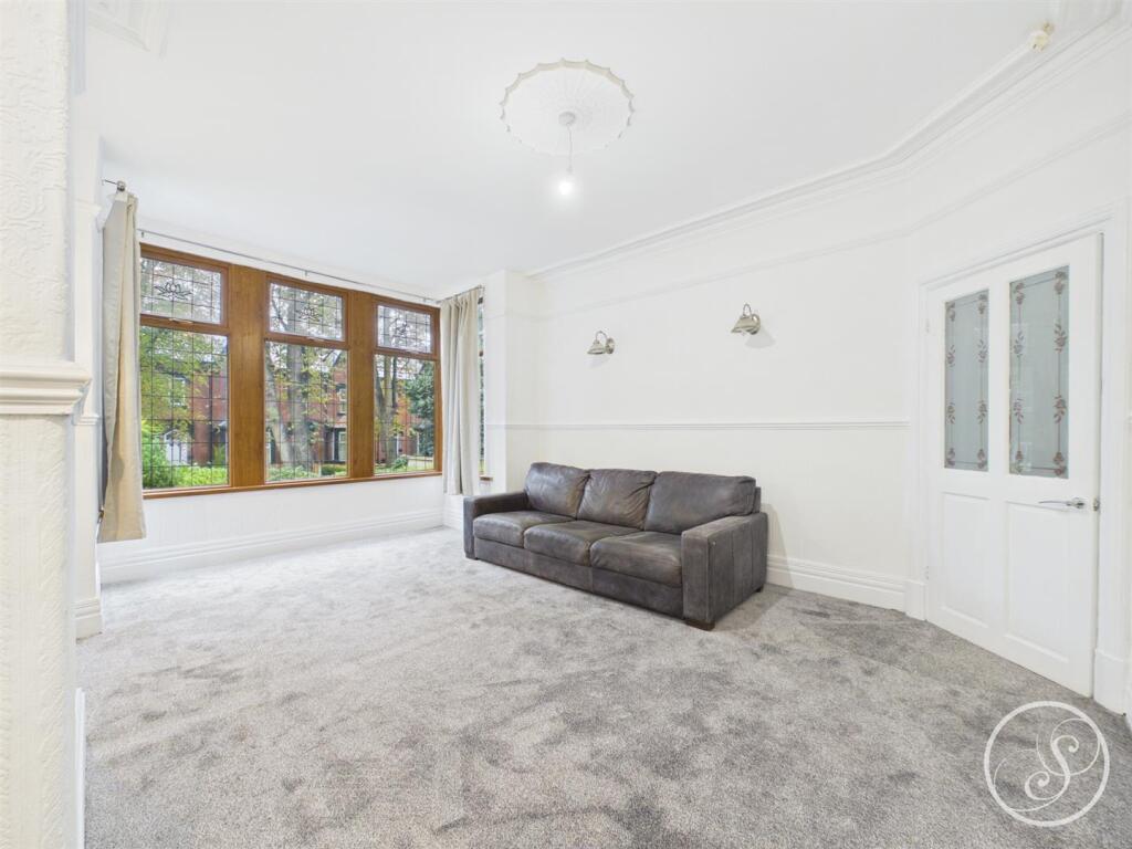 House in Leeds - View 5
