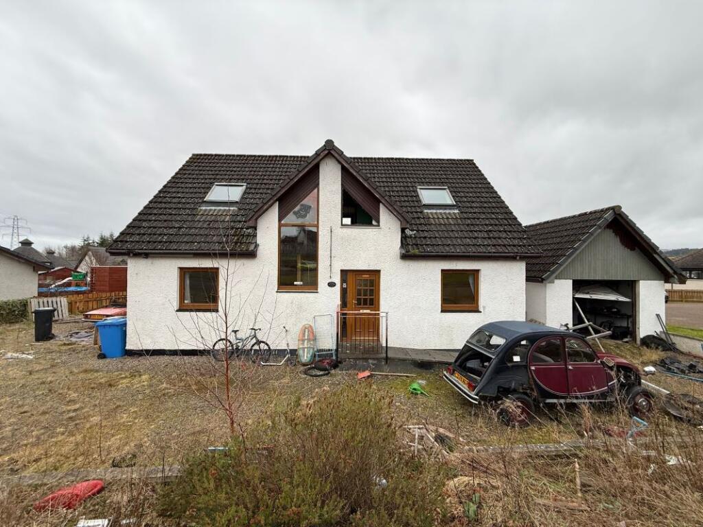 Main image of property: 11 Birch Brae Drive, Kirkhill, Inverness, Inverness-Shire, IV5 7QN
