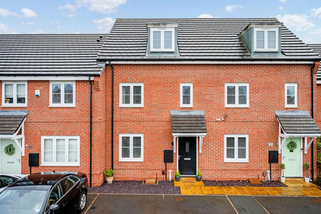 Main image of property: Bullbridge View, Worsley, M28
