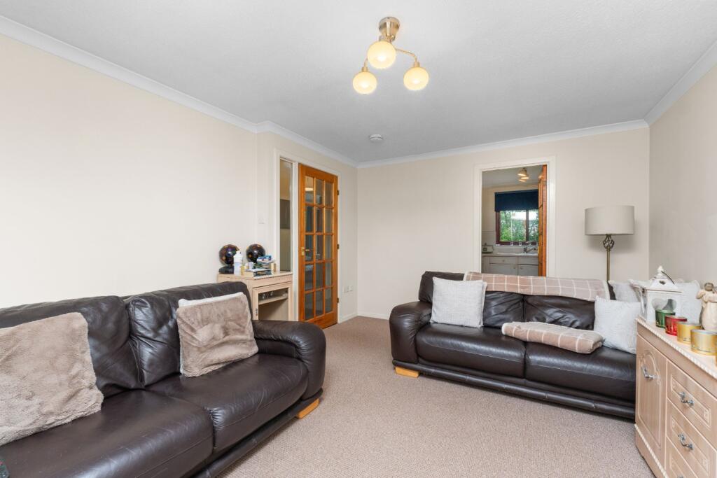 South Loch Park, Bathgate, West Lothian, EH48 photo 3