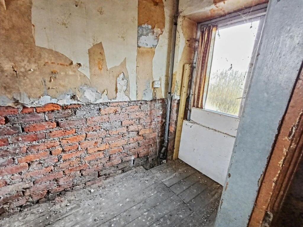 House in Stockport - View 4