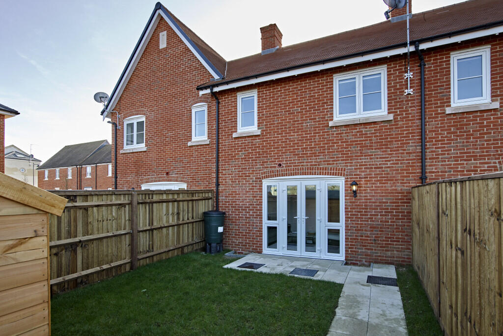 House in Winchester, Newlands - More