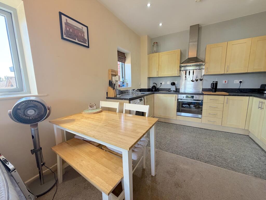 Apartment in Walsall - View 5