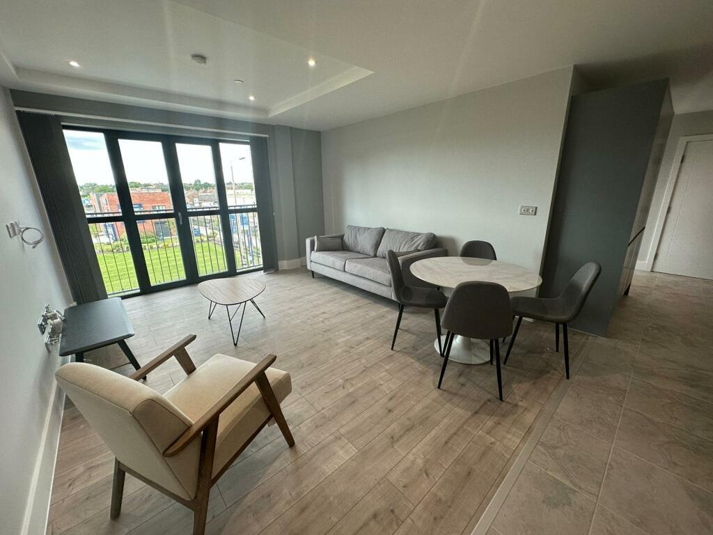 Apartment in Leicester - View 3