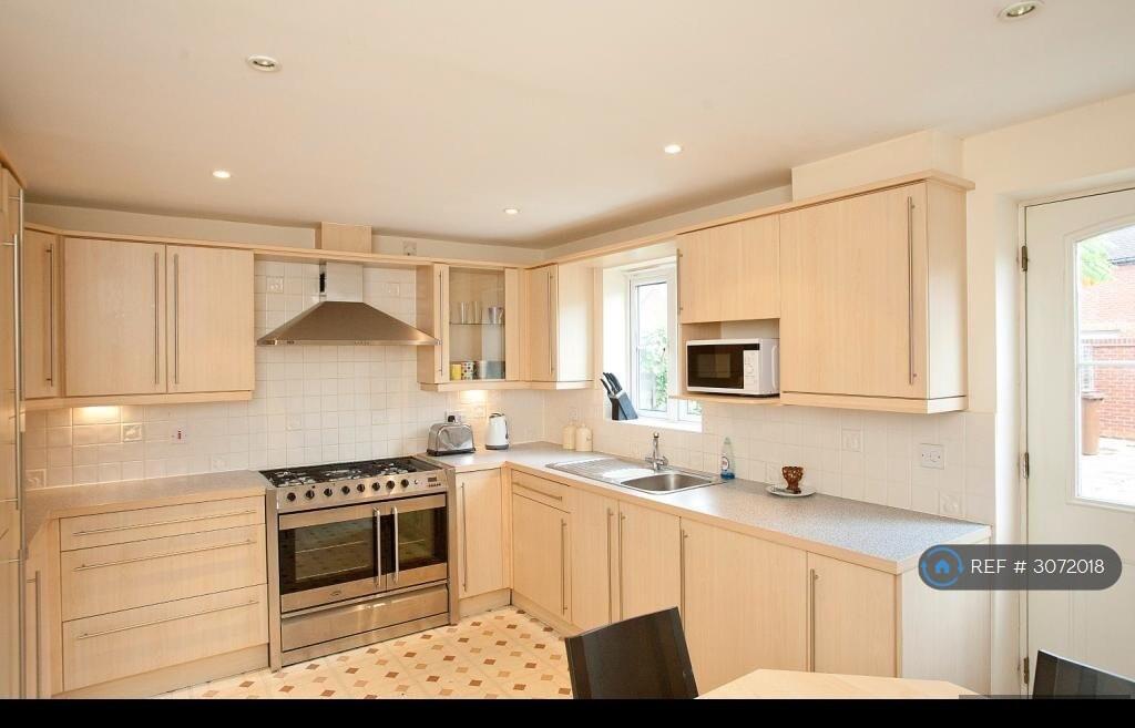 House in Exeter, St Leonards - View 2