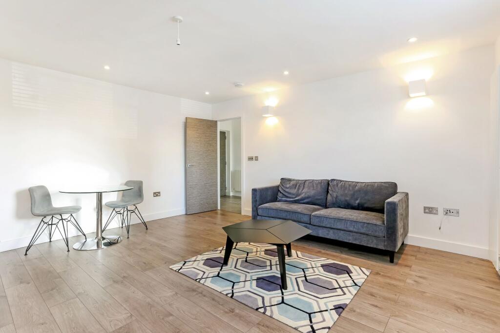 Apartment in London - View 4