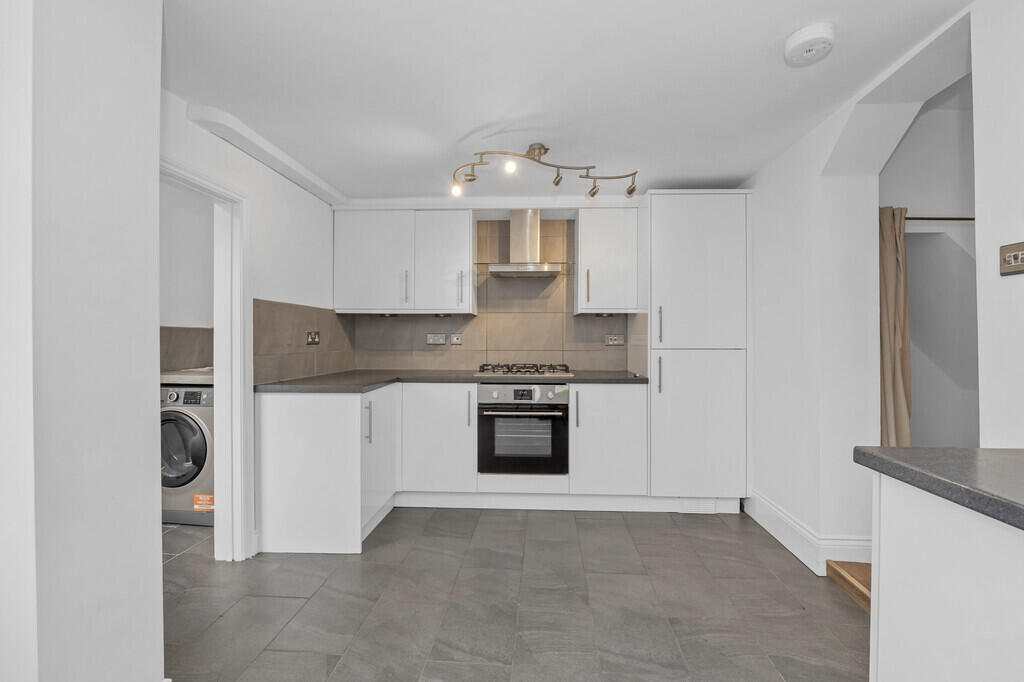 House in Ipswich - View 3