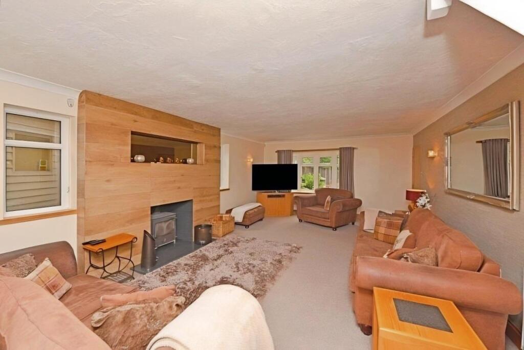 House in Bradford, Ravenscliffe, Eccleshill - View 5