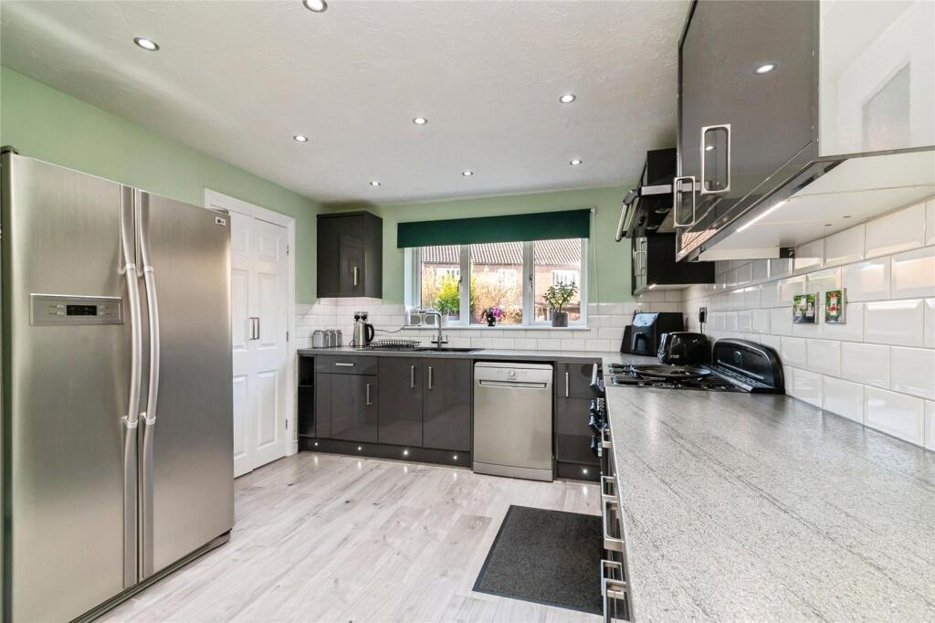 Beacon View, Bottesford, Nottingham, Leicestershire, NG13 photo 3