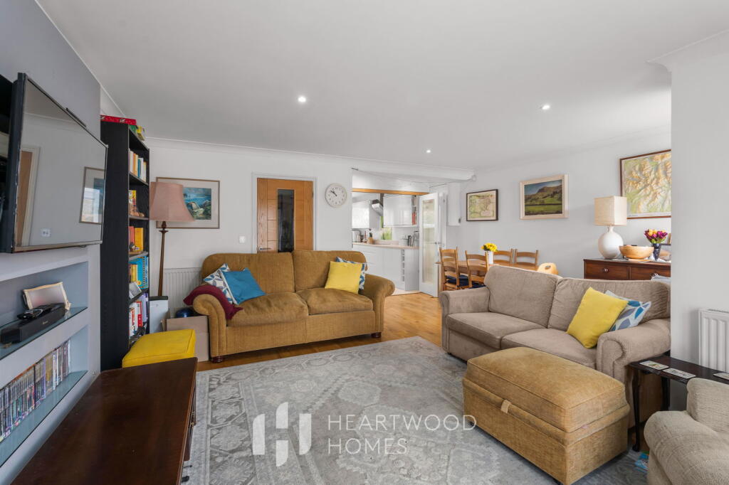 House in St Albans - View 2
