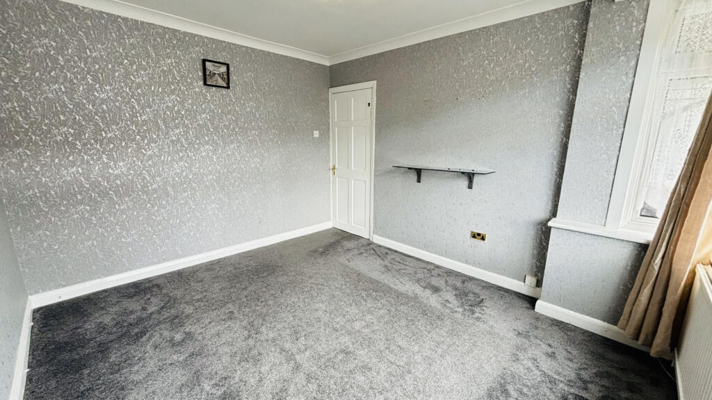 House in Southall - View 5