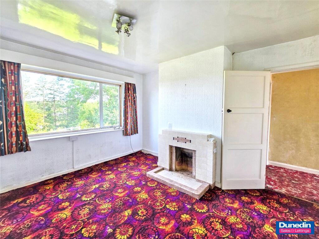 House in Sandwell, West Midlands - View 3