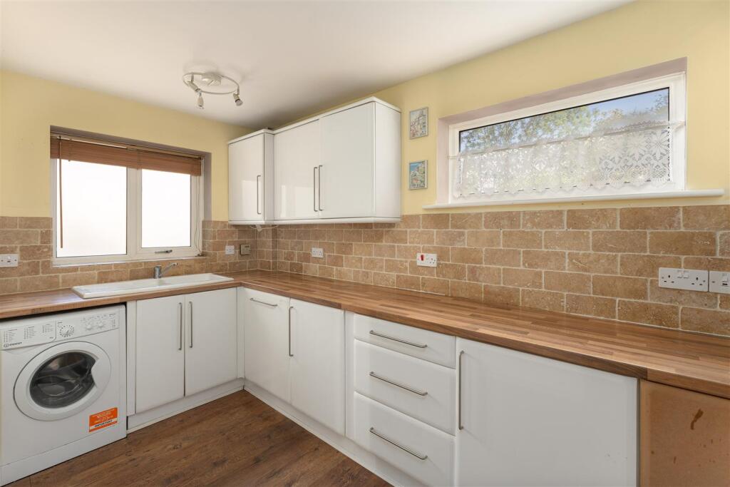 House in Cherwell, Grimsbury, Banbury - View 4