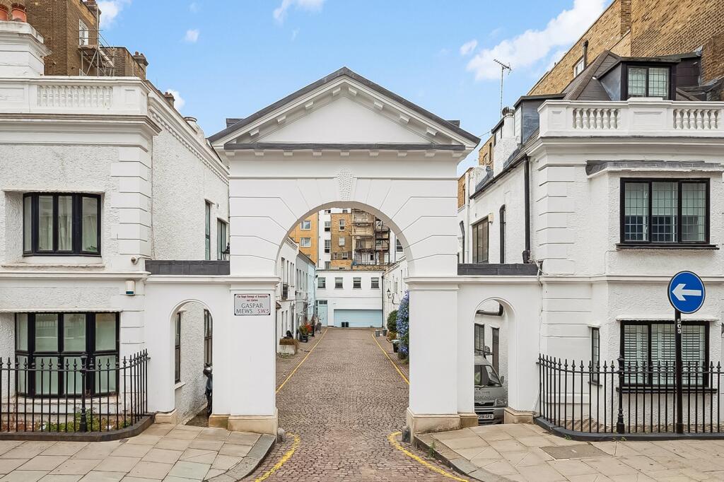 House in London - View 2