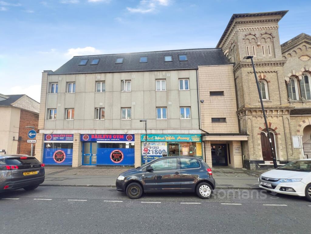 Apartment in Aldershot, East End, North Town