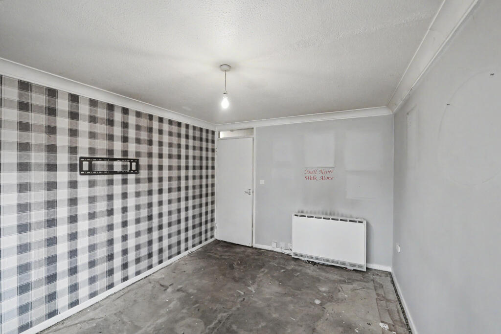 Apartment in Newcastle upon Tyne - View 2