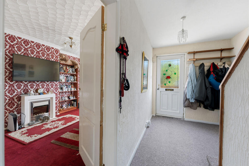 Langton Close, Grimsby photo 4