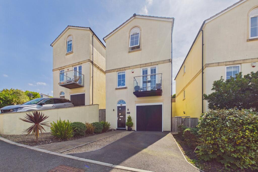 Main image of property: Crest Heights, Portishead, Bristol, BS20