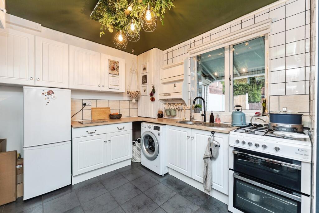 Newstead View, Fitzwilliam, Pontefract photo 4