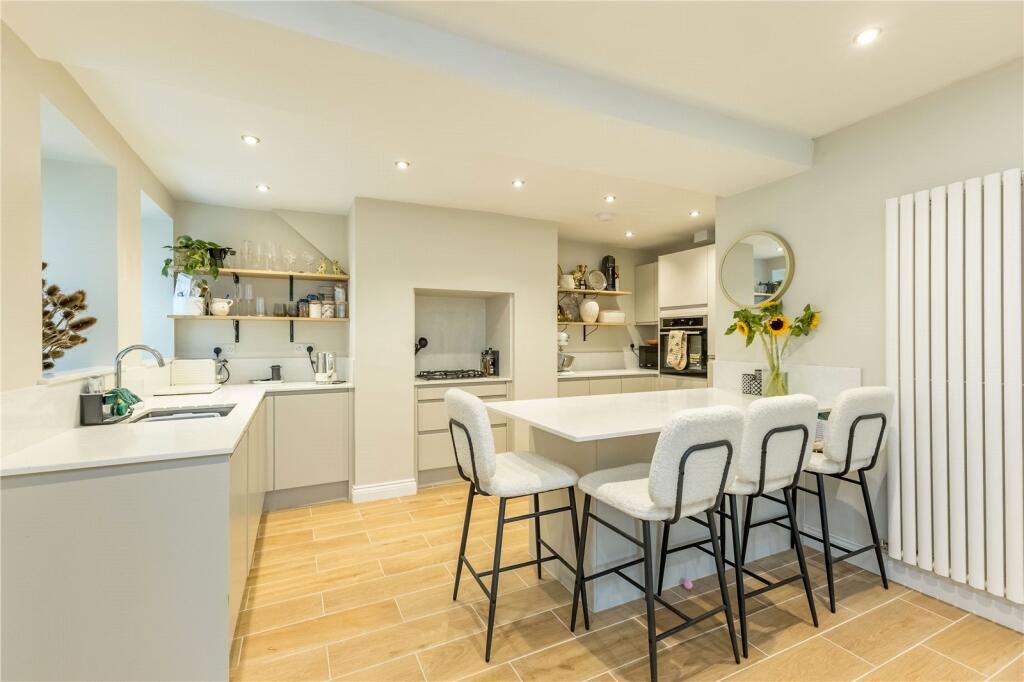 Station Lane, Golcar, Huddersfield, HD7 photo 3