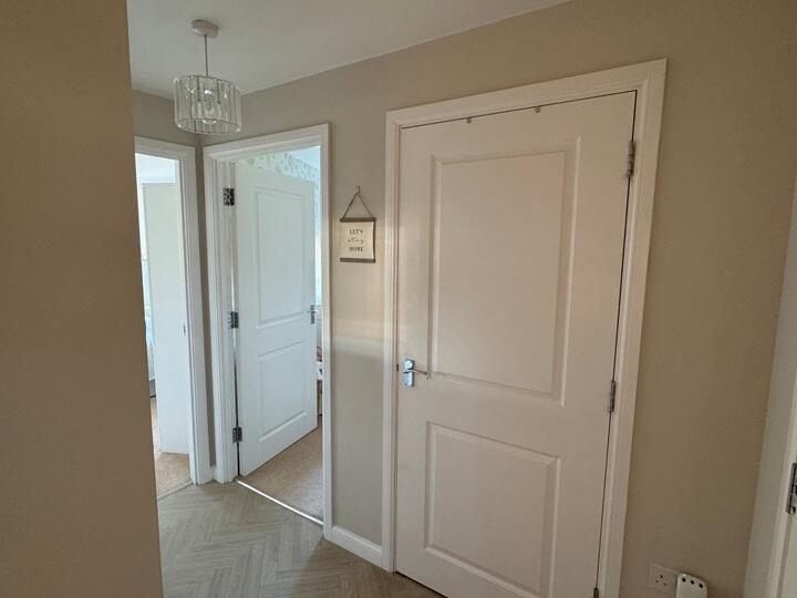 Apartment in Dartford - View 5