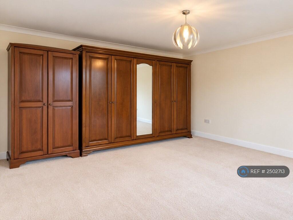 House in Dartford - View 4