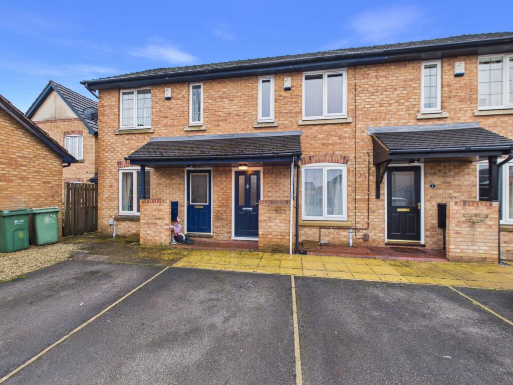 Main image of property: Suffield Close, Gildersome, Leeds, West Yorkshire, LS27