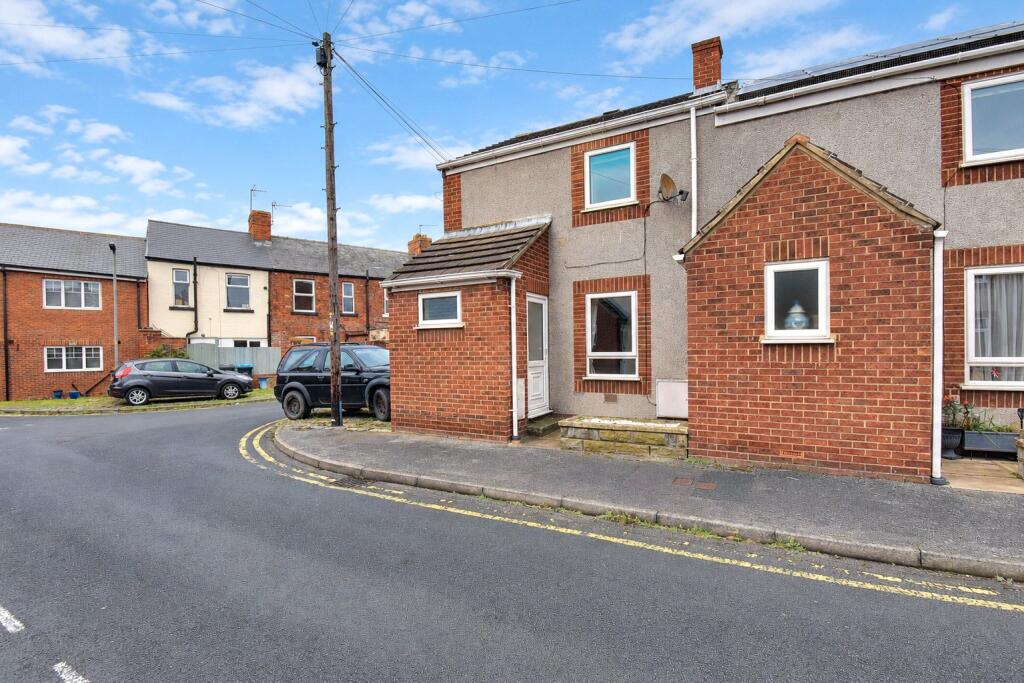 2-bed terraced on Malpas Drive, Northallerton, North Yorkshire, DL7, £149,950