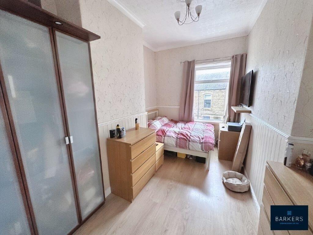 House in Wakefield - View 5