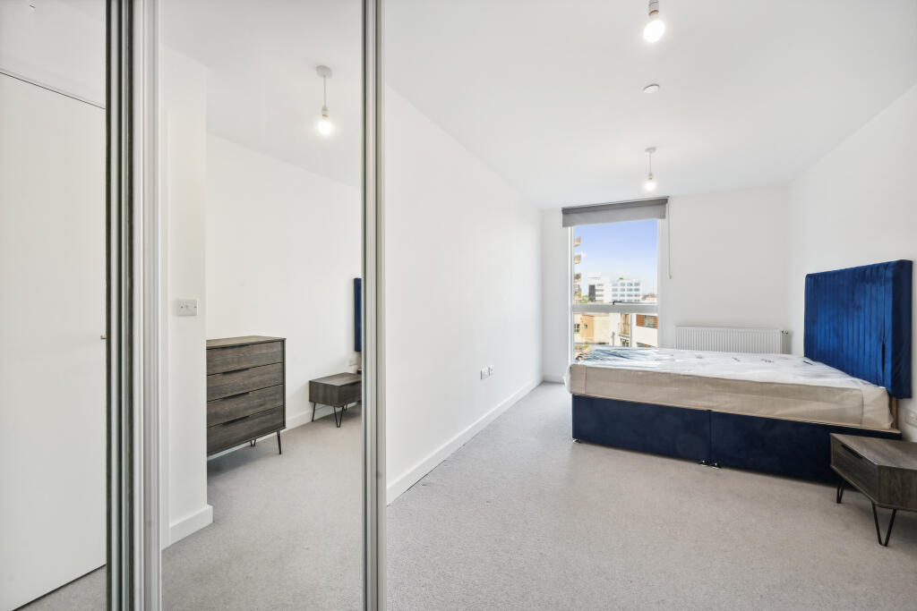 Apartment in London - View 4