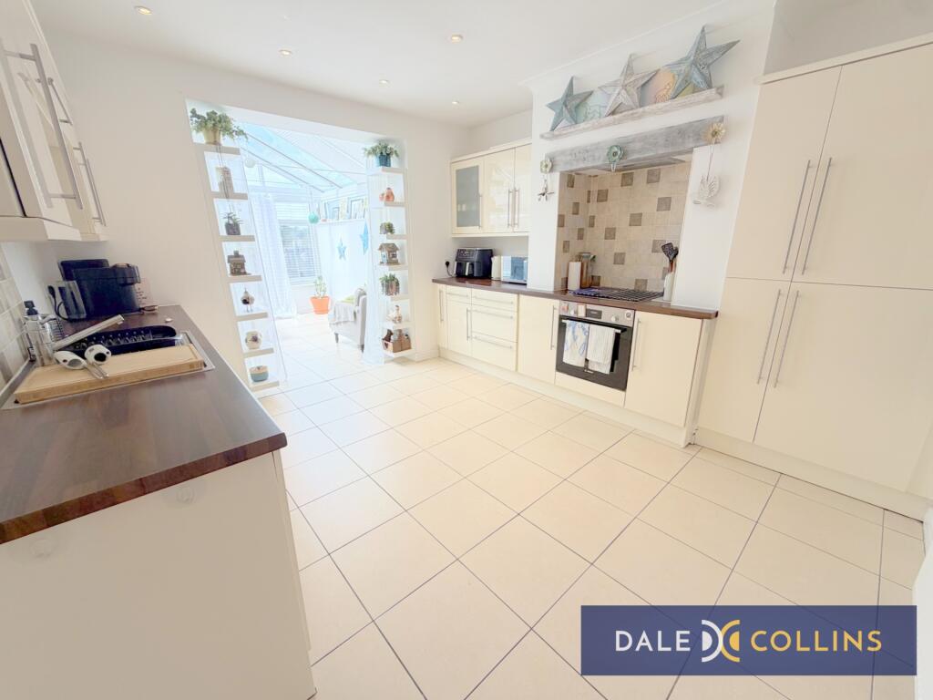 House in Stoke-on-Trent - View 5