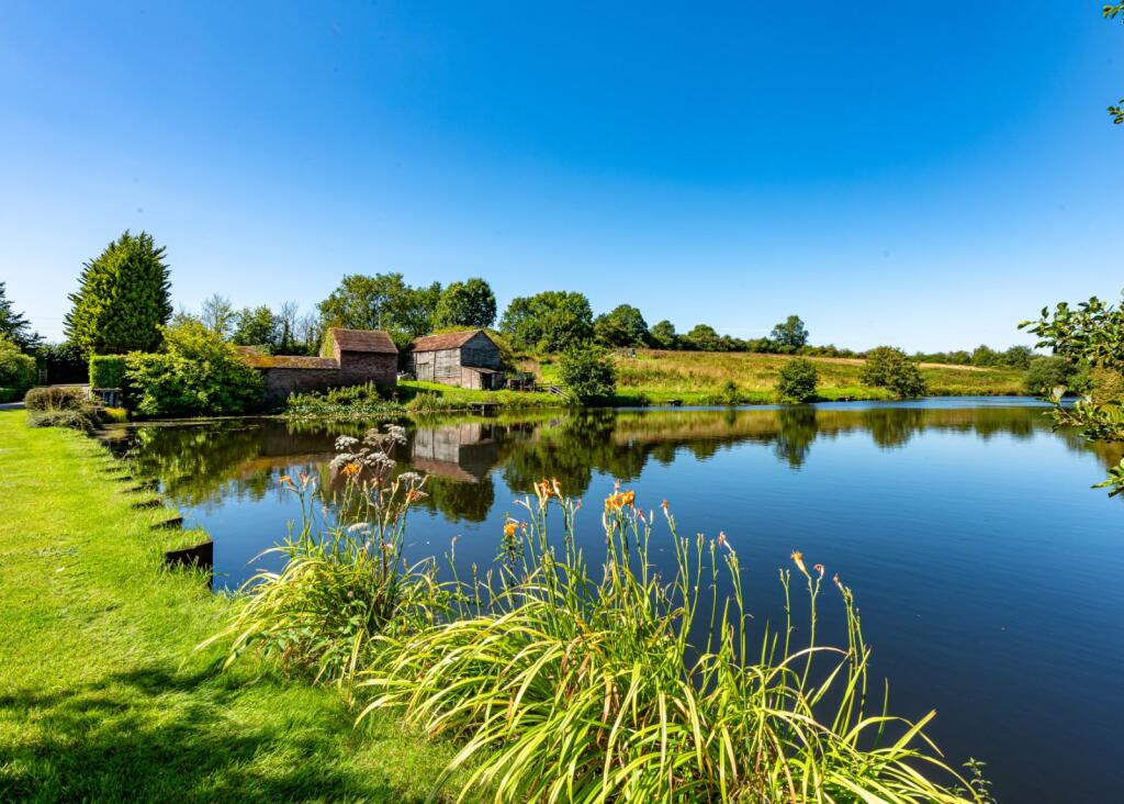 House in Telford - View 3