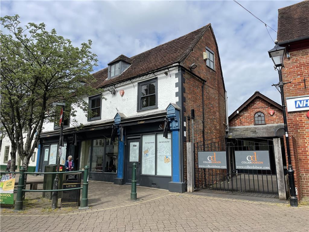 Main image of property: 24 And 24A High Street, Fordingbridge, Hampshire, SP6 1AX