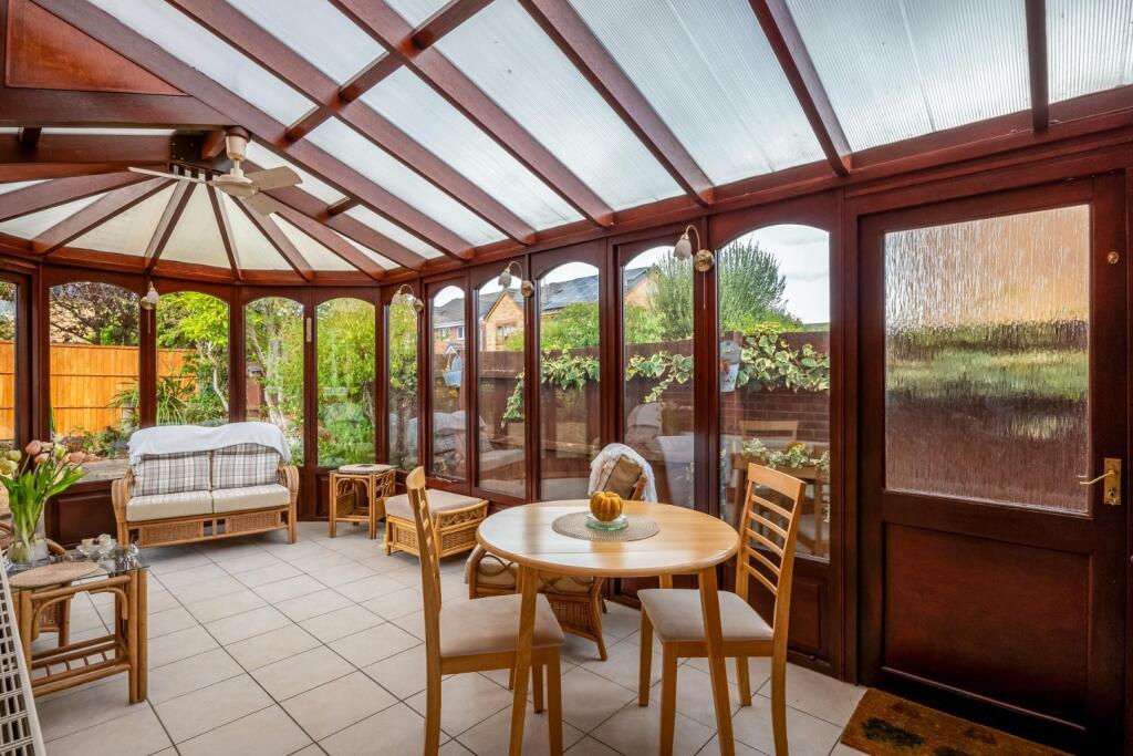 House in Stratford-on-Avon, Stratford-upon-Avon - View 5
