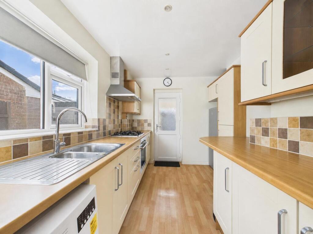 House in Derby, Mickleover - View 4