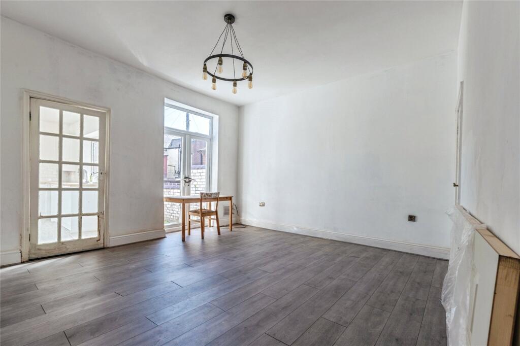 House in Bury, Greater Manchester - View 4