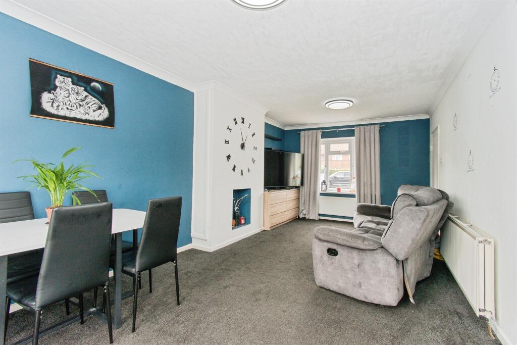 House in Castleford, Wheldon - View 4