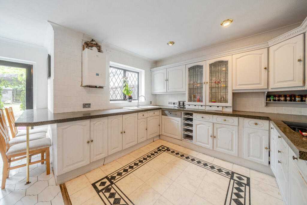 House in London - View 4