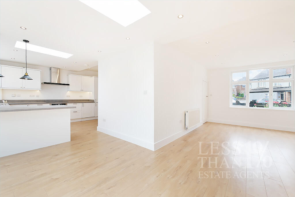 House in Northampton, Phippsville - More