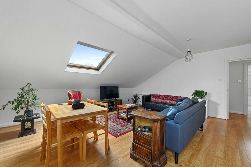 Main image of property: Somerford Grove, Hackney, London, N16