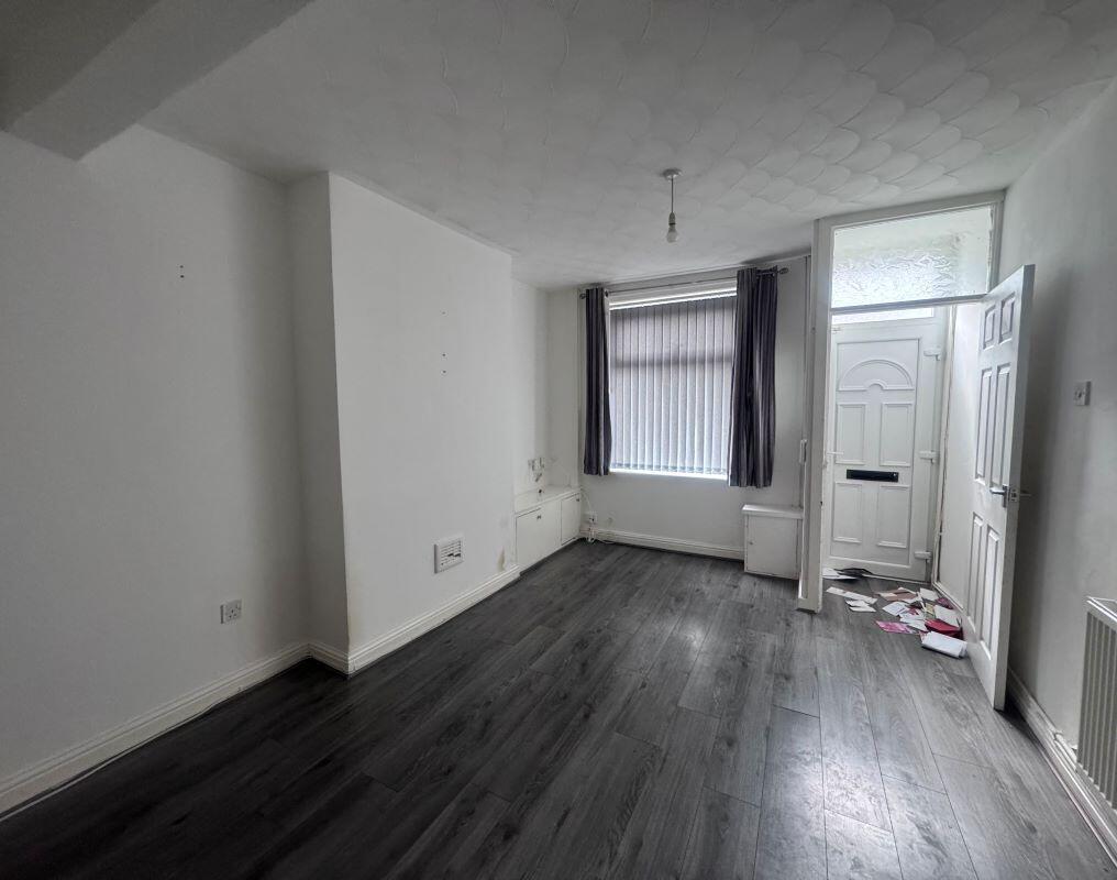 House in Liverpool, Cabbage Hall, Anfield - View 5