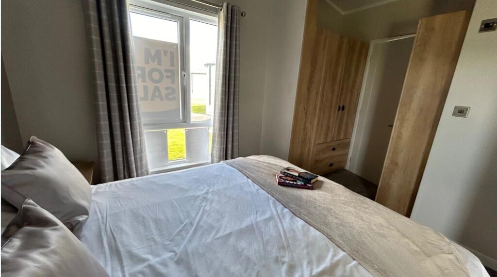 Two Bed Sunseeker Sensation Lodge (40x20) 2023, New Beach Holiday Park, Dymchurch, Romney Marsh, Kent, TN29 0JX - View 5
