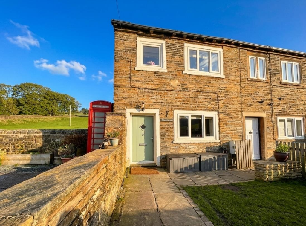 Main image of property: Carr House, Booth