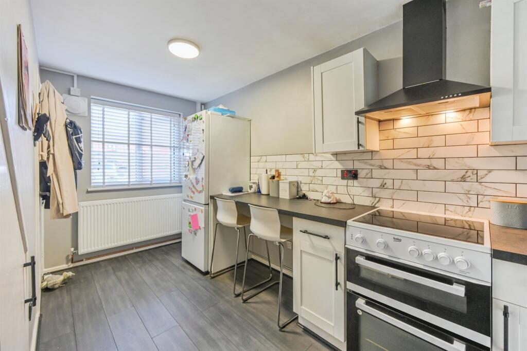 Forge Road, Rugeley photo 5